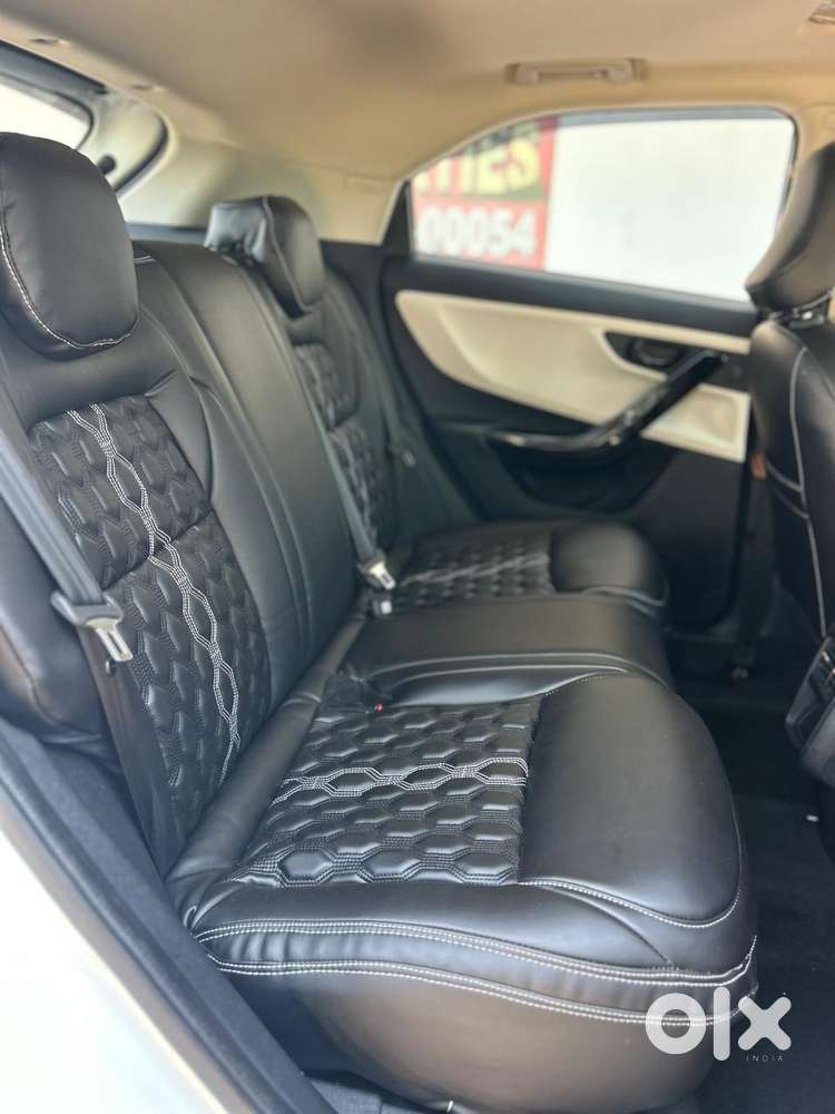 Tata Nexon Pure 1.2 S Revotron Petrol 6 Mt, 2025, Petrol