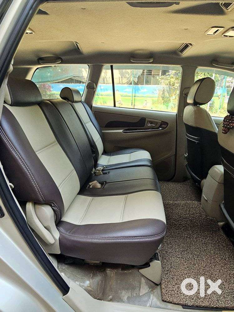 Toyota Innova 2.5 Vx 8 Str, 2014, Diesel