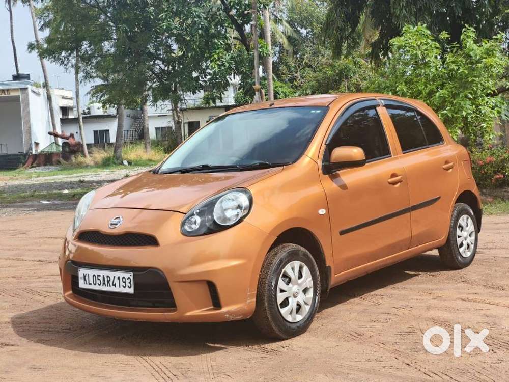 Nissan Micra Active Xv, 2017, Petrol