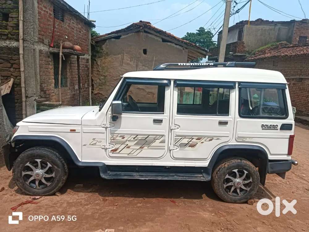 Mahindra Bolero Neo 2013