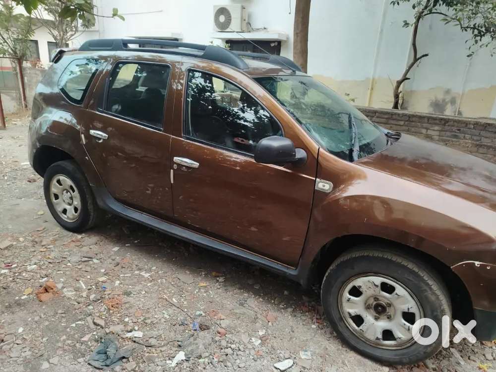 Renault Duster Rxe 2013 Car