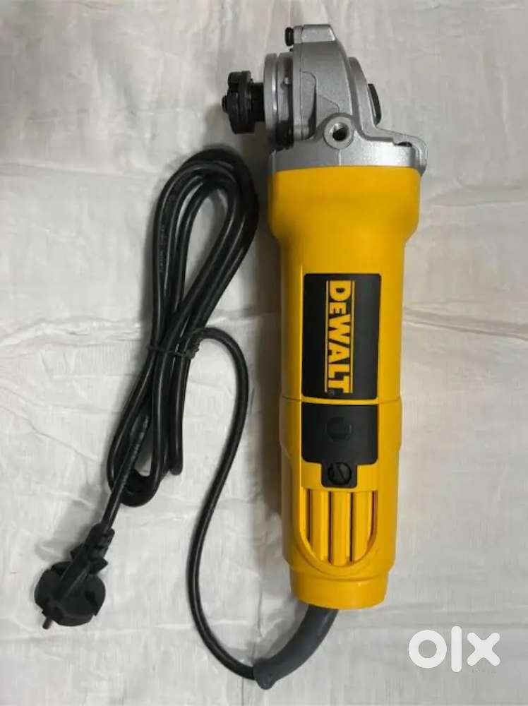 AG 4 cutting machine Dewalt