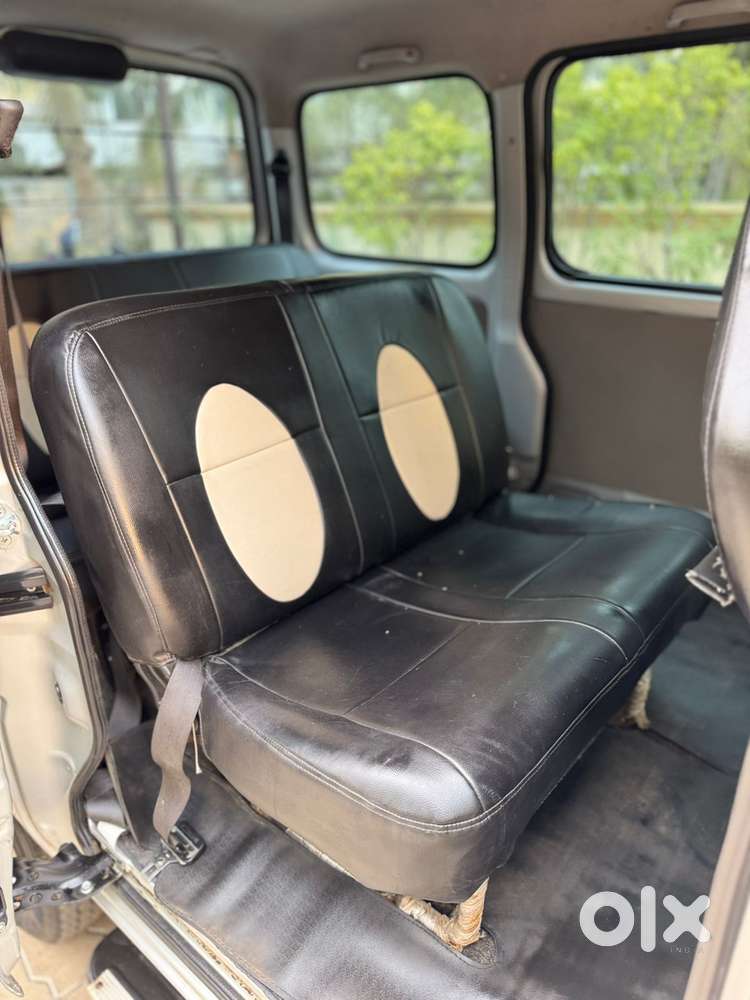 Maruti Suzuki Eeco 7 Seater Standard, 2010, Petrol