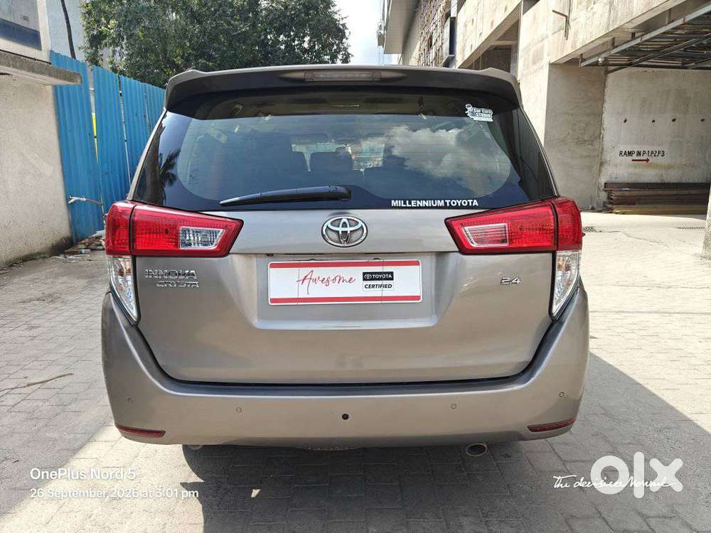 Toyota Innova Crysta [2020-ongoing] 2.4 Vx 8 Str, 2020, Diesel