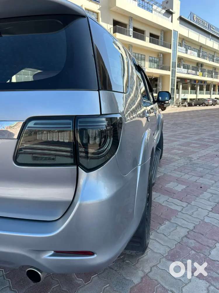 Toyota Fortuner 2015 Sell Urgent