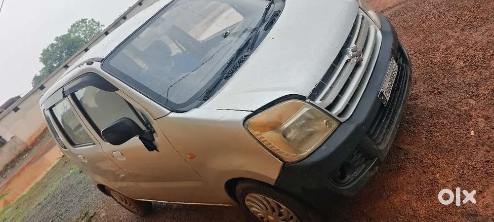Selling My Wagnor Because I Want To Buy New Car