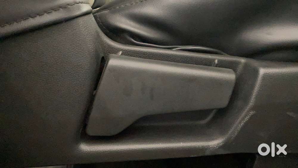 Renault Triber Rxz, 2020, Petrol