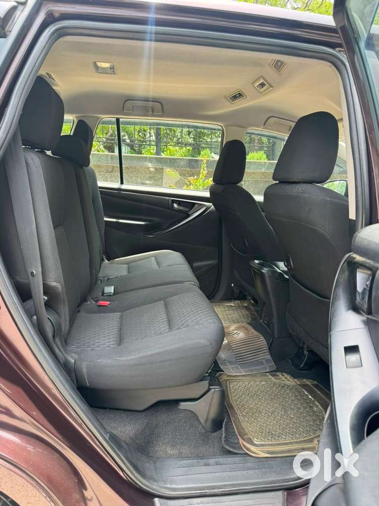 Toyota Innova Crysta [2020-ongoing] 2.4 Gx 8 Str, 2019, Diesel
