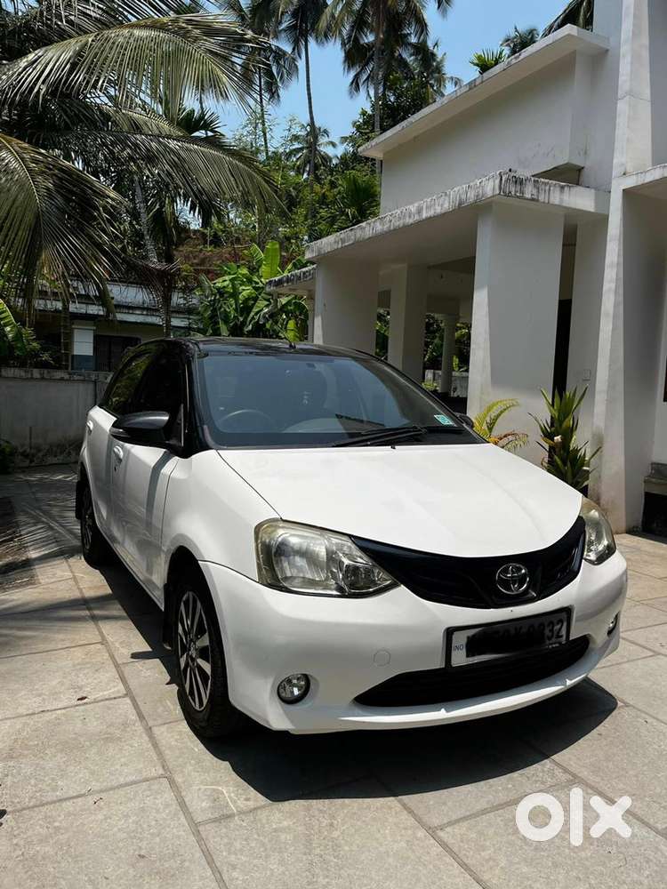 Toyota Etios Liva V Limited 2016 Model