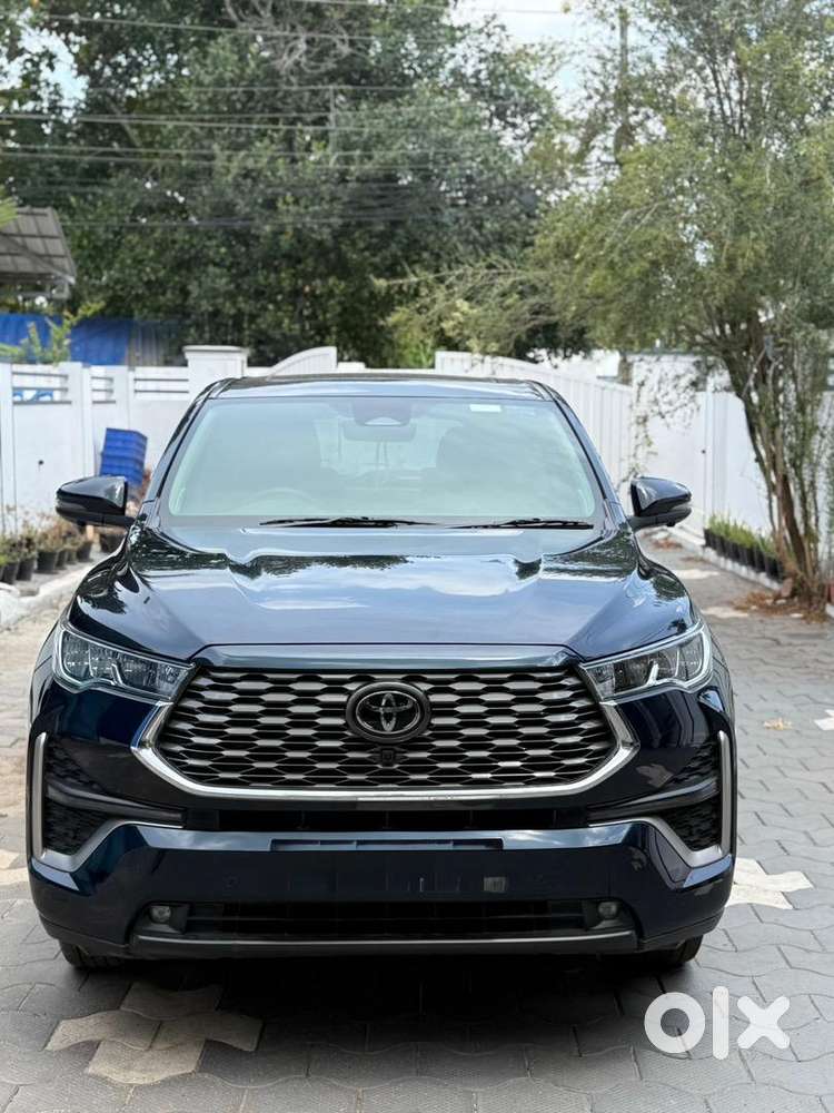 Toyota Innova Hycross 2023 Cng & Hybrids Well Maintained