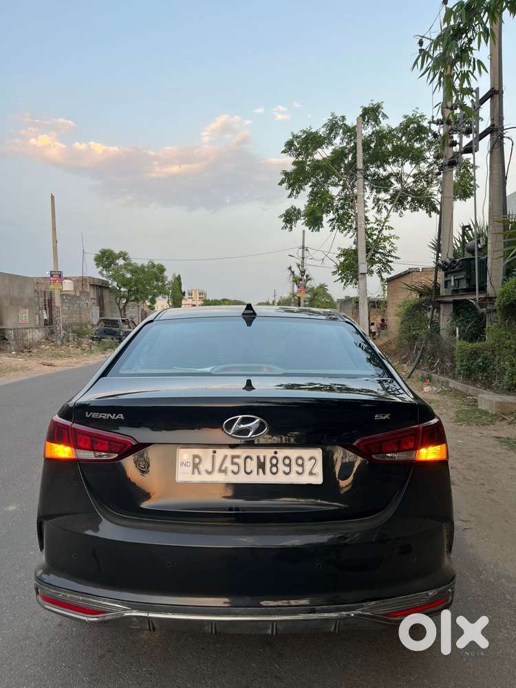 Hyundai Verna 1.5 Sx (o) Petrol Mt, 2021, Petrol
