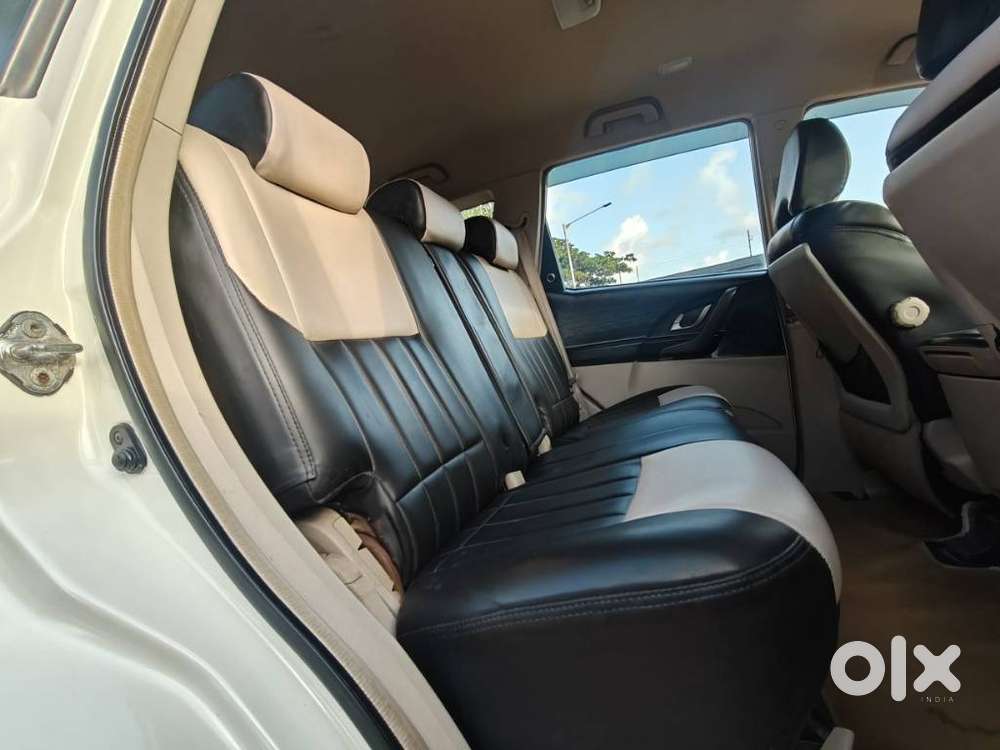 Mahindra Xuv500 W6 2wd, 2015, Diesel