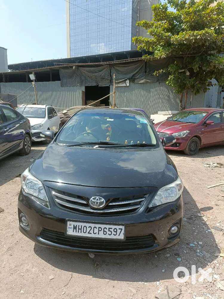 Toyota Corolla Altis 2012 Petrol Well Maintained
