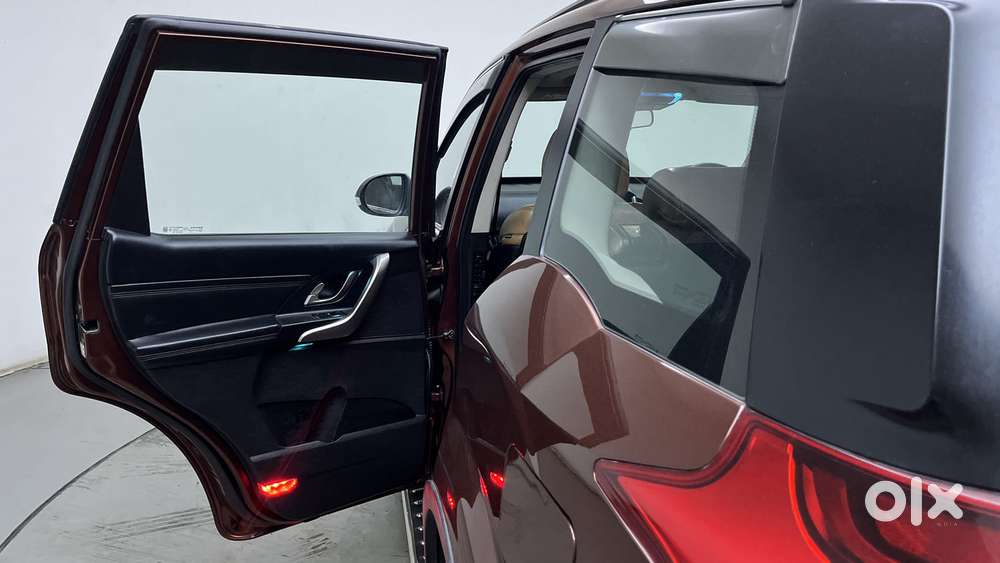 Mahindra Xuv500 W11, 2018, Diesel