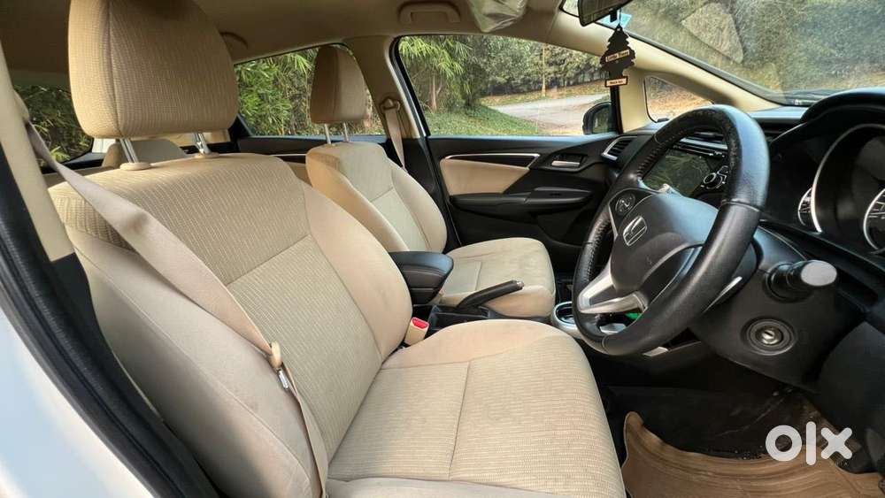 Honda Jazz V Cvt, 2017, Petrol