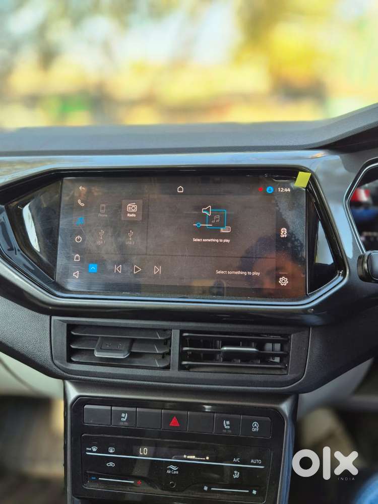 Volkswagen Taigun 1.0 Tsi Topline, 2023, Petrol