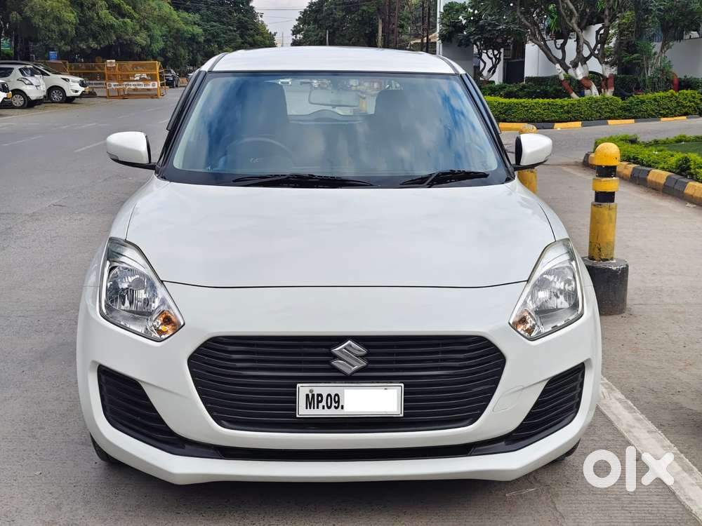 Maruti Suzuki Swift Vxi + Manual, 2018, Petrol
