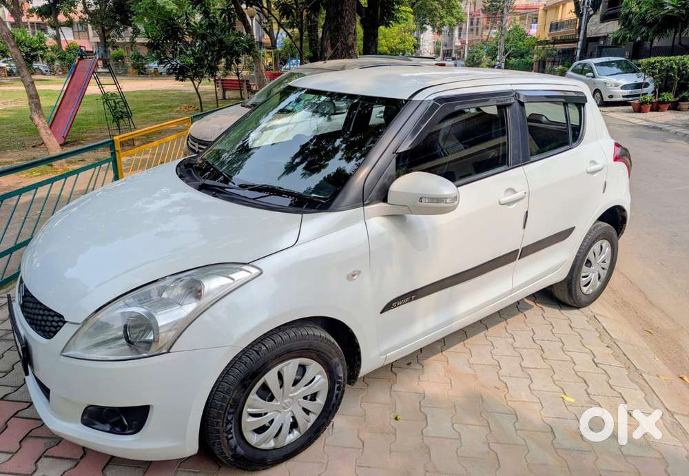 Maruti Suzuki Swift Ldi Optional, 2012, Diesel