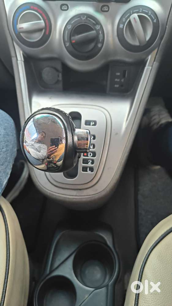 Hyundai I10 Sportz, 2012, Petrol