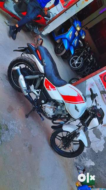 Bajaj v 15 good condition salf sart new tayer engine good mailage Motorcycles 1789447753