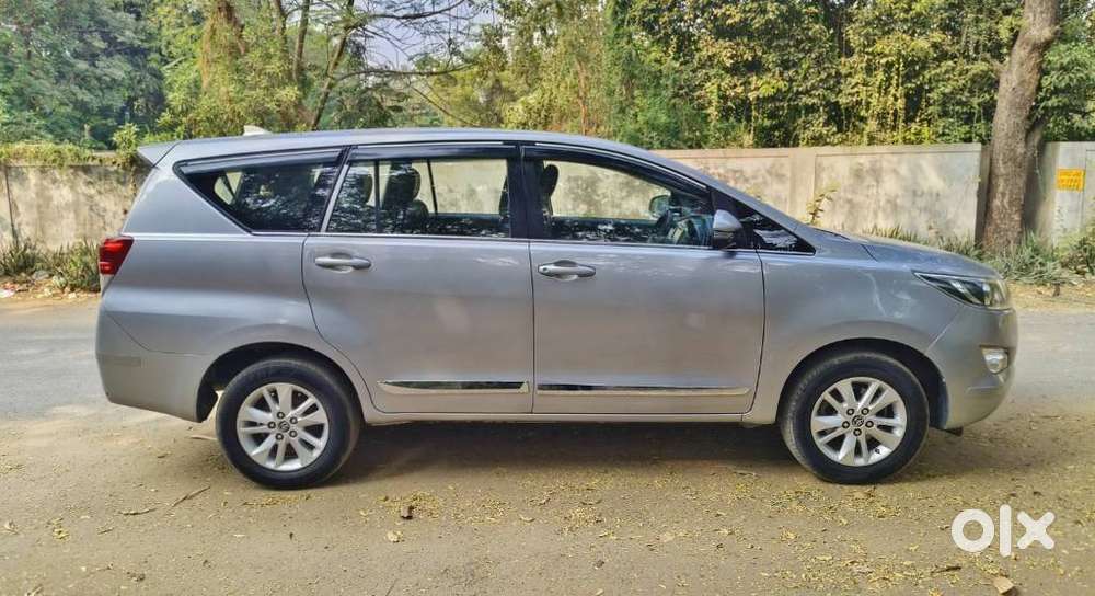 Toyota Innova Crysta 2.4 G Mt, 2019, Diesel