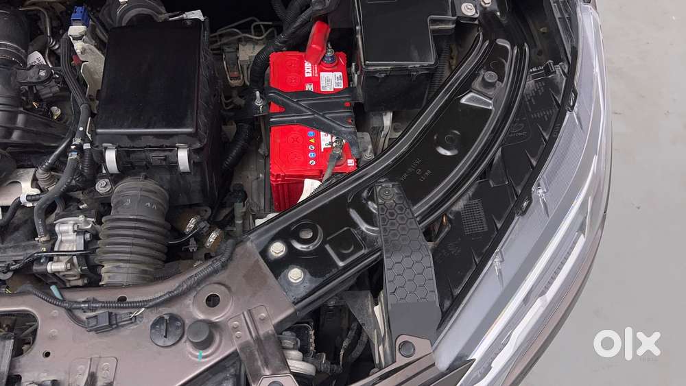 Nissan Magnite 1.0 Xv Premium Turbo Cvt, 2021, Petrol