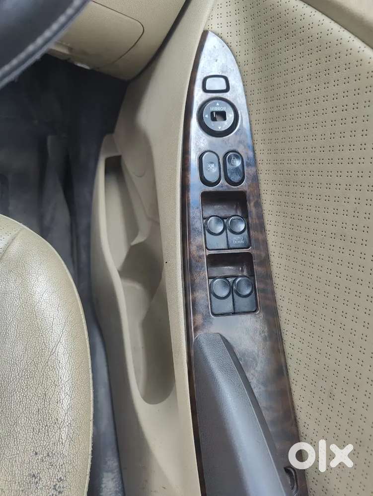 Hyundai Verna Crdi Manual 2011 Year