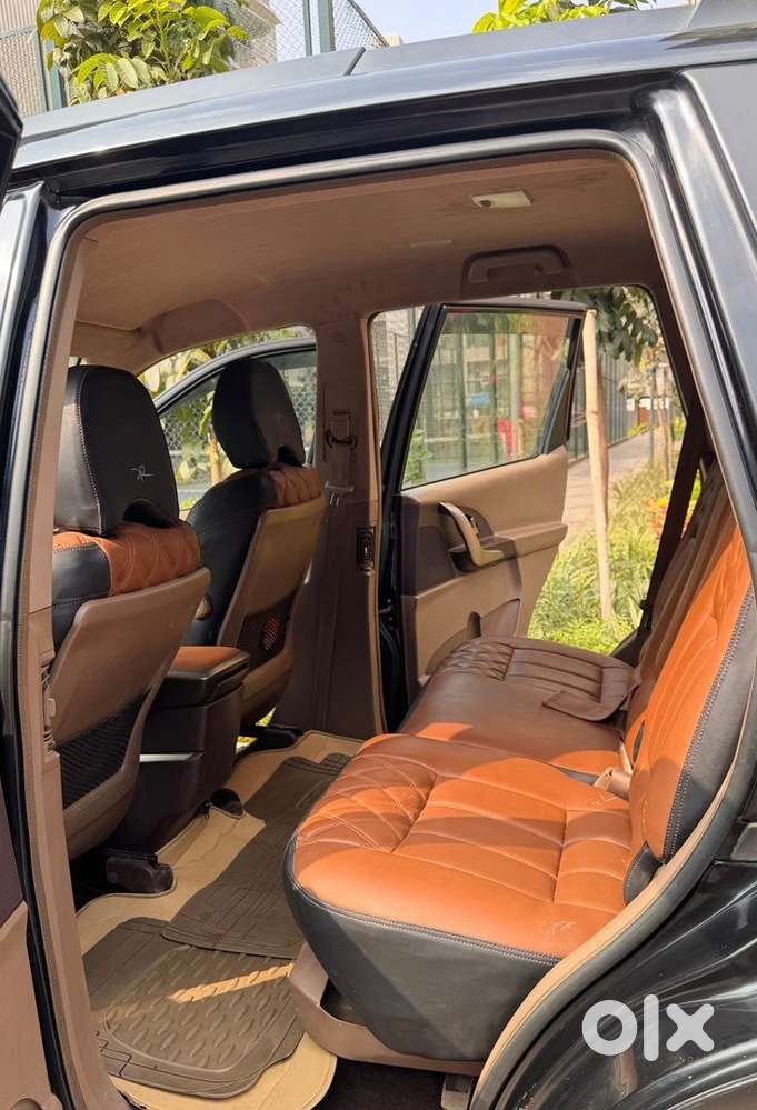 Direct Owner -mahindra Xuv500 W8 Fwd2014 Diesel 87000 Km Driven