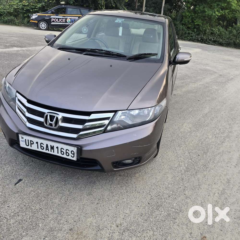 Honda City 2012 Model Registration 21/12/2012 Automatic And Sunroof