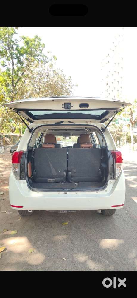 Toyota Innova Crysta 2.8 Gx At 7 Str, 2016, Diesel