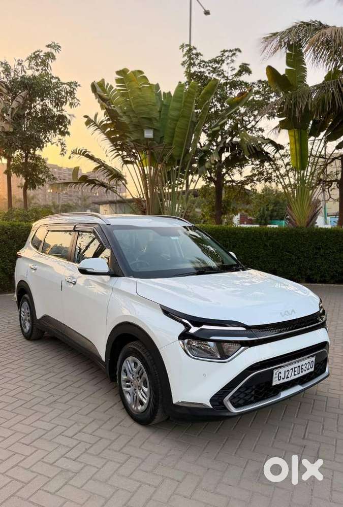 Kia Carens 1.5 Prestige 7 Str, 2023, Petrol