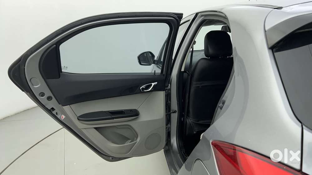 Tata Tiago Xza Plus, 2019, Petrol