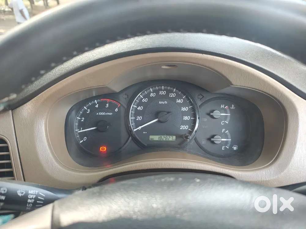 Toyota Innova 188090 Km Driven 0555 Go Number
