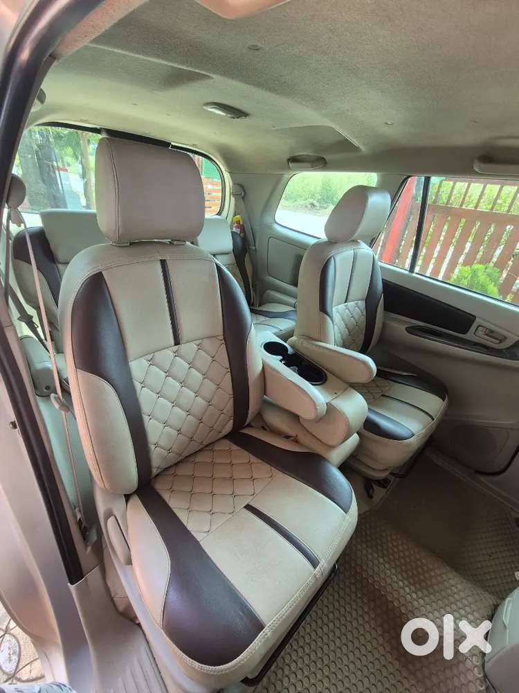 Toyota Innova 2.5 Gx 2012