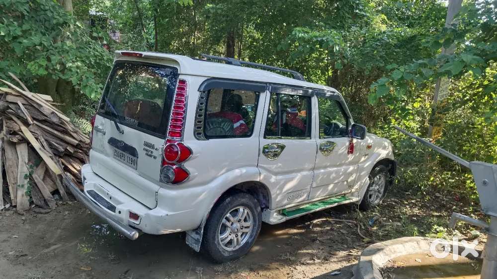 Mahindra Scorpio At 2012 Diesel