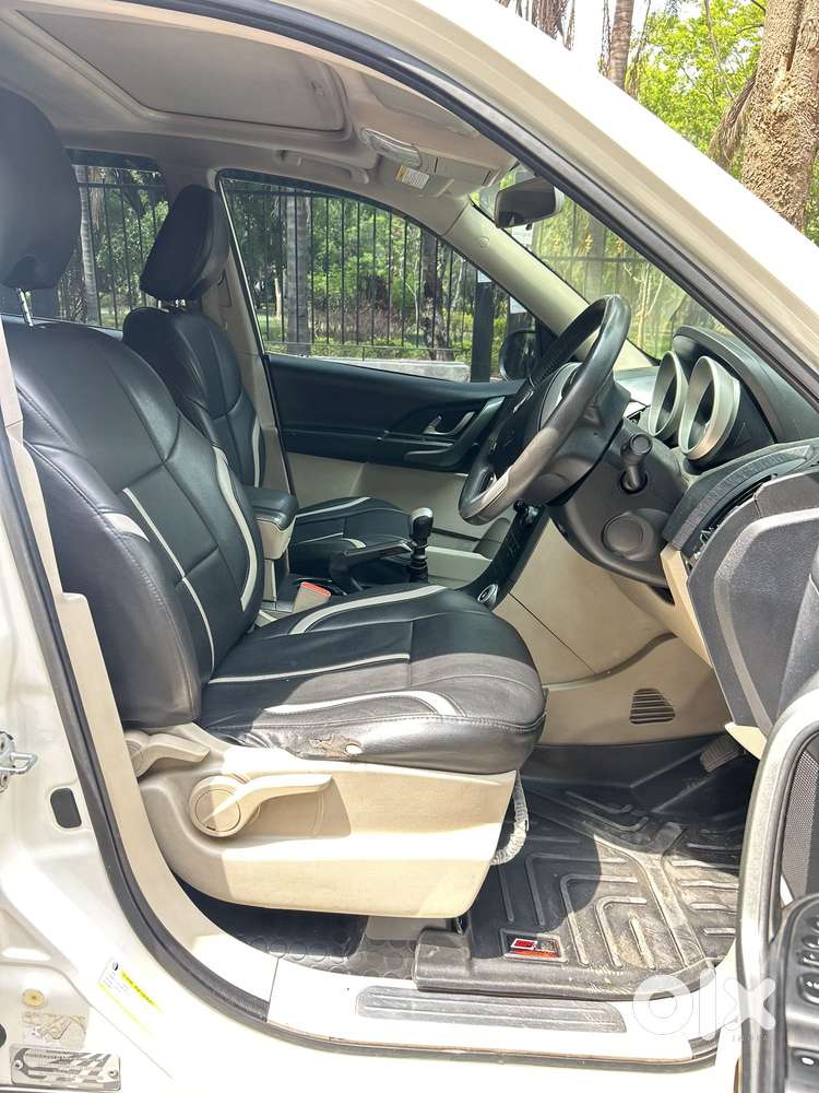 Mahindra Xuv500 W9 2wd, 2018, Diesel