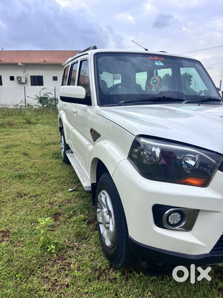 Mahindra Scorpio Diesel 2016
