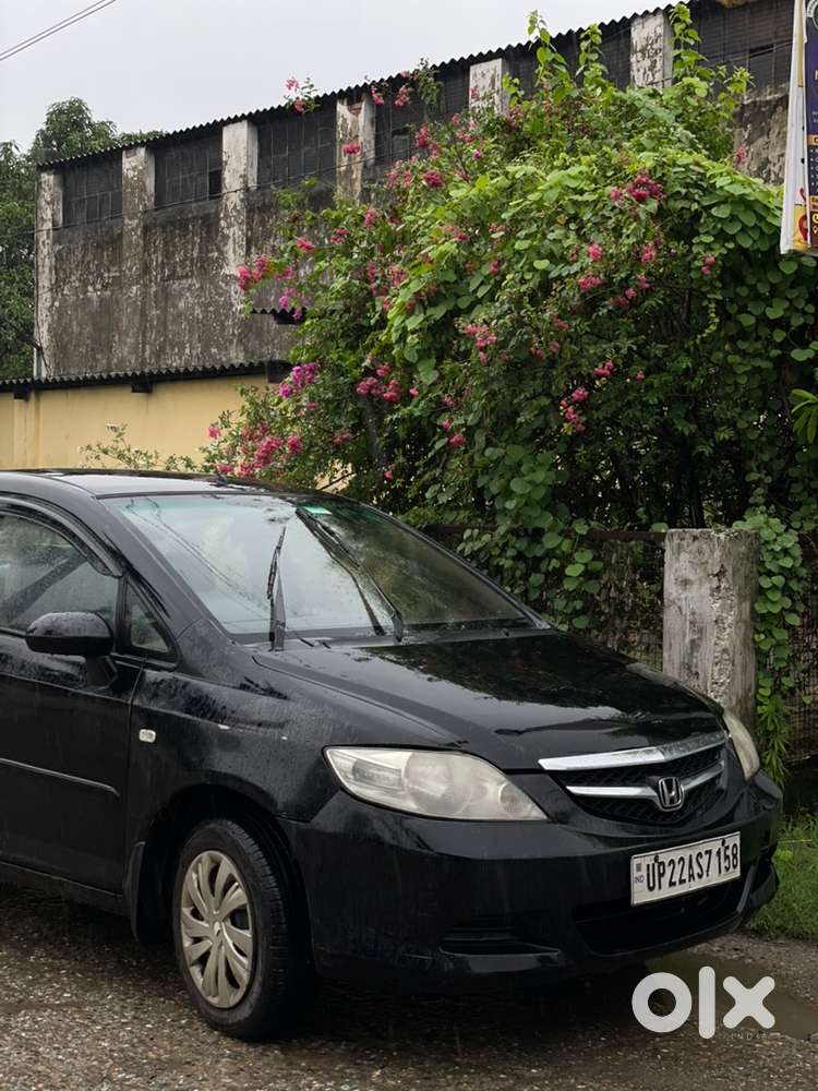 Honda City Zx 2006 Petrol Well Maintained