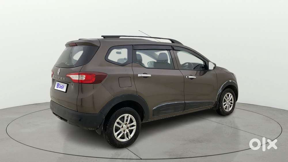 Renault Triber Rxl, 2022, Petrol