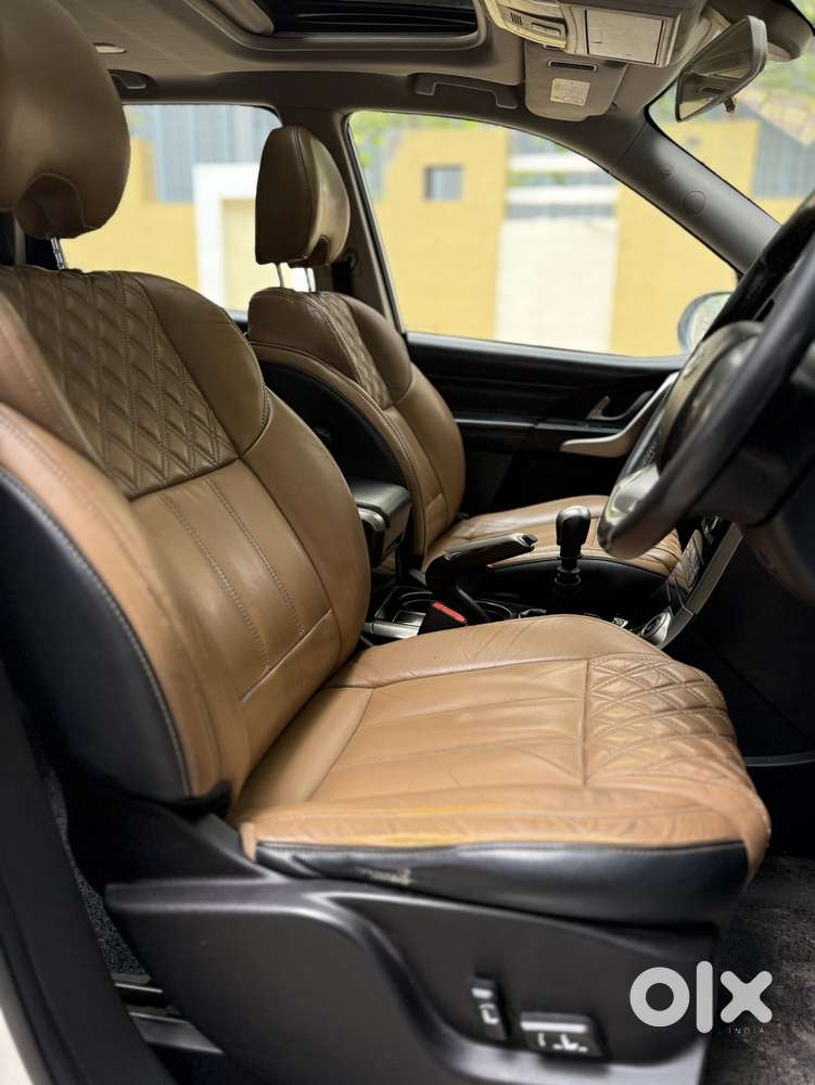 Mahindra Xuv500 W11 Option, 2020, Diesel
