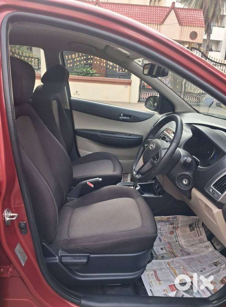 Hyundai I20 New Sportz At 1.4, 2013, Petrol