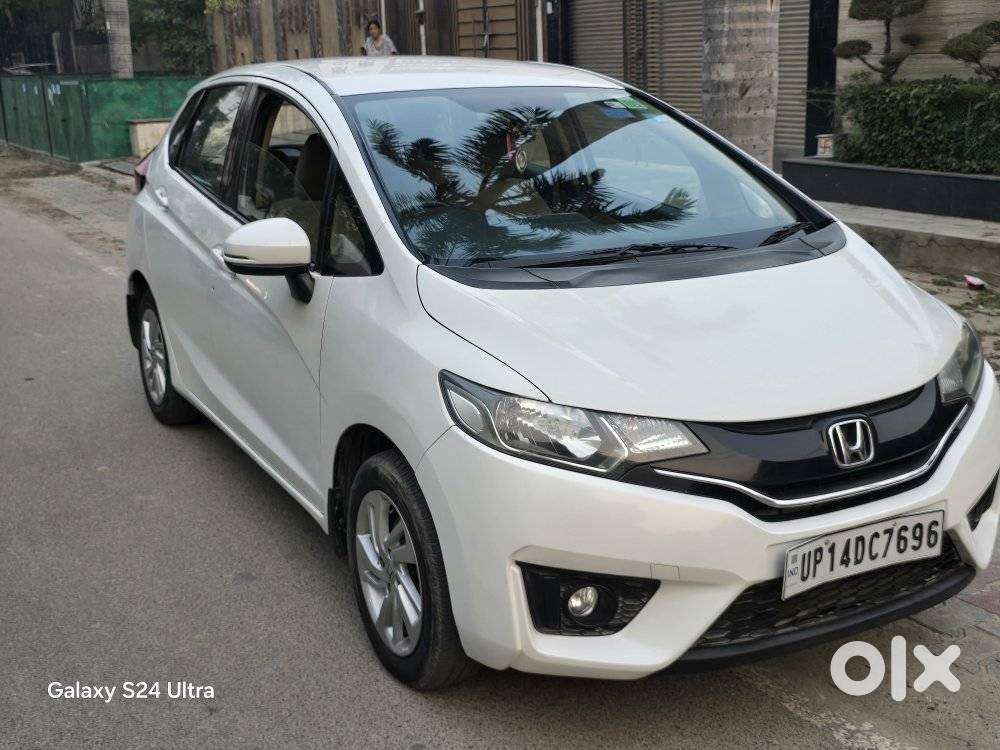 Honda Jazz V Mt Privilege, 2017, Petrol