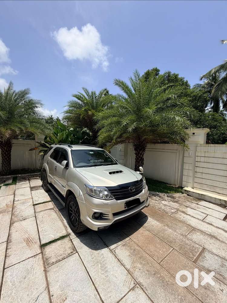 Toyota Fortuner 3.0 4x2 Automatic, 2013, Diesel