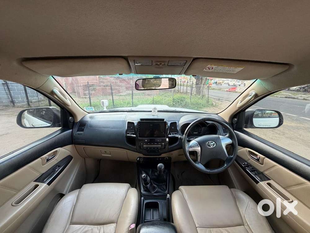Toyota Fortuner 2011-2016 4x4 Mt, 2014, Diesel