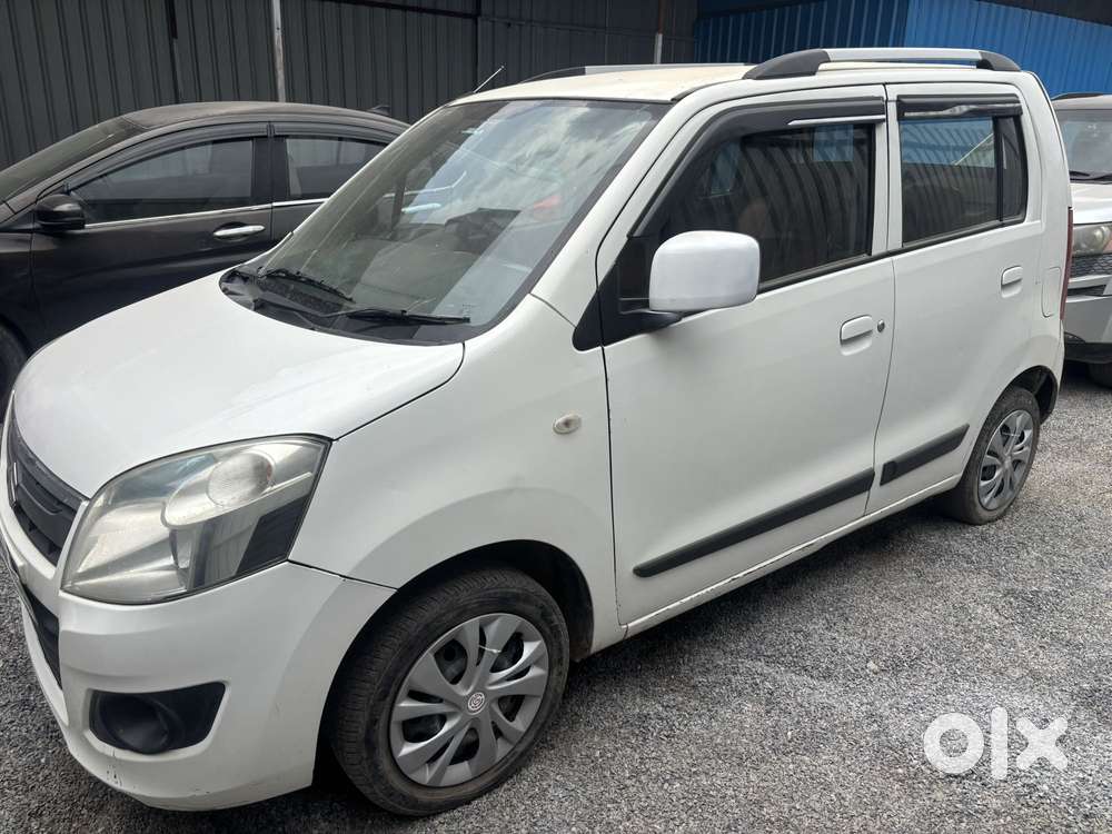 Maruti Suzuki Wagon R Vxi Opt 1.2, 2017, Petrol