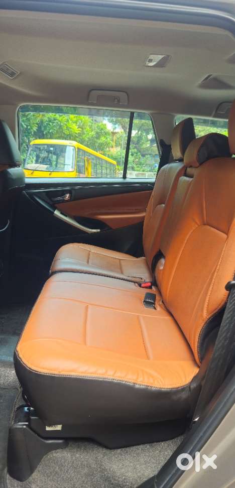 Toyota Innova Crysta [2020-ongoing] 2.4 Gx 8 Str, 2021, Diesel