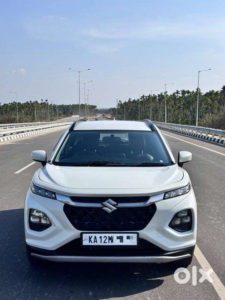 Maruti Suzuki Fronx Delta Plus 1.2l Mt, 2024, Petrol