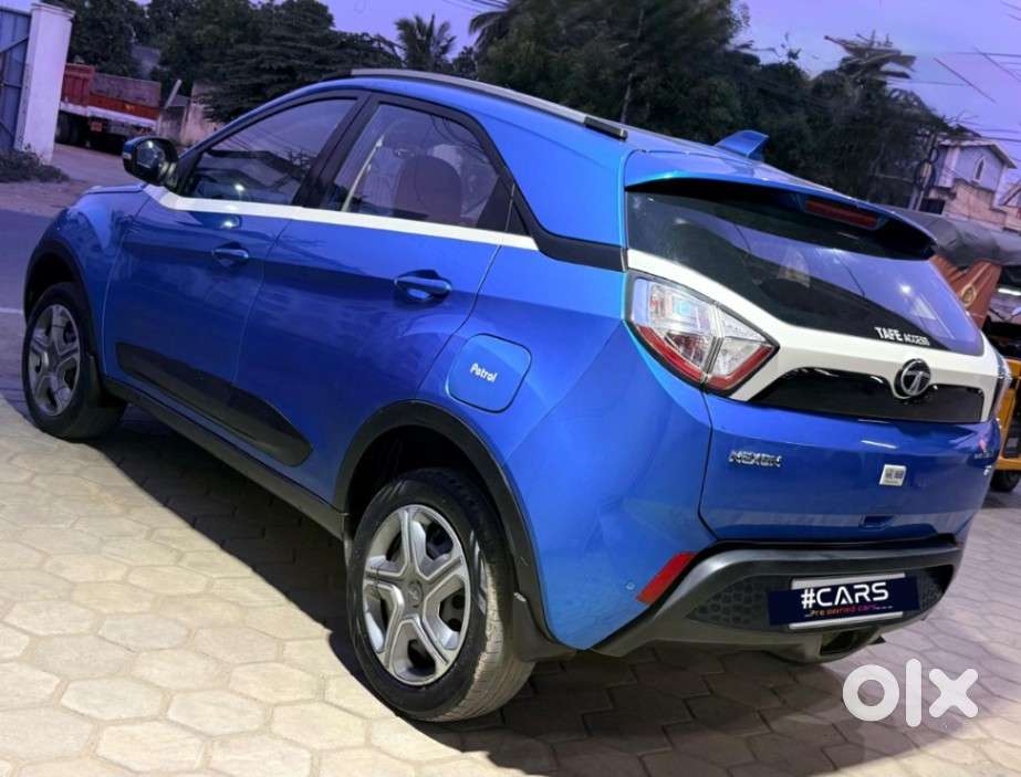 Tata Nexon 1.2 Revotron Xt, 2018, Petrol