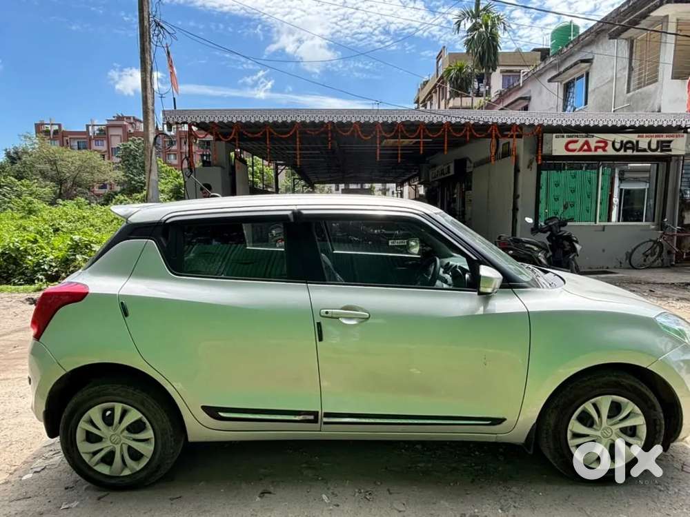 Maruti Suzuki Swift Vxi, 2021, Petrol