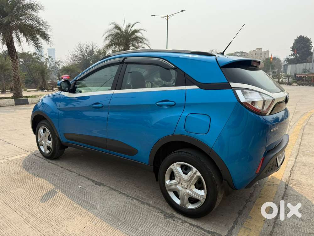 Tata Nexon 1.2 Revotron Xt, 2019, Petrol